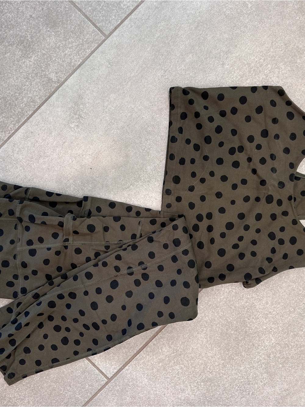 Pact Organic Cotton Matching Set Dot Leggings Crop Tank Pockets M